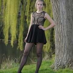 Fashion Competition Dress 1 (Kunstbende)