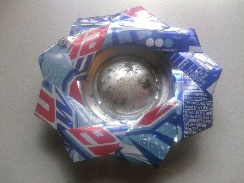 Soda/Beer Can Ashtrays · An Ashtray · Version by Shley