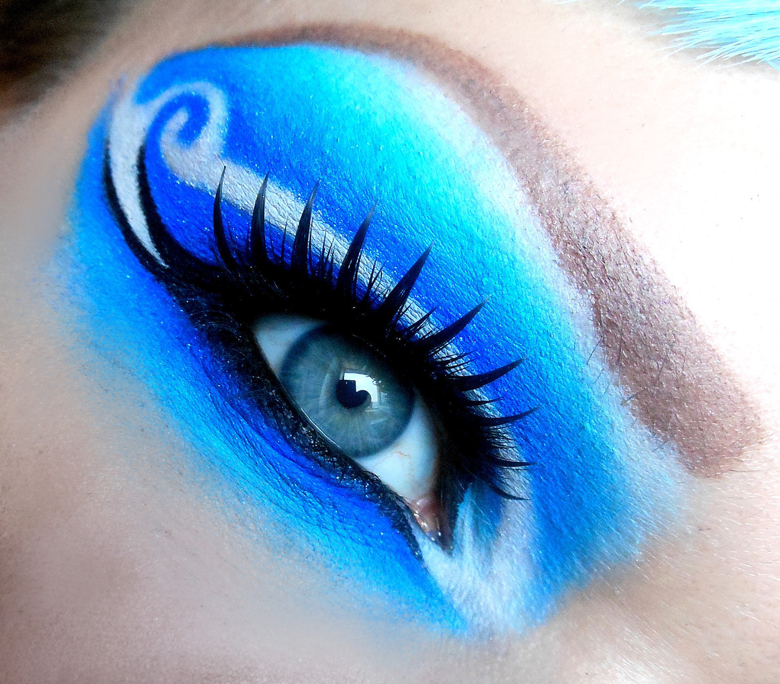 Cyber Eye Makeup