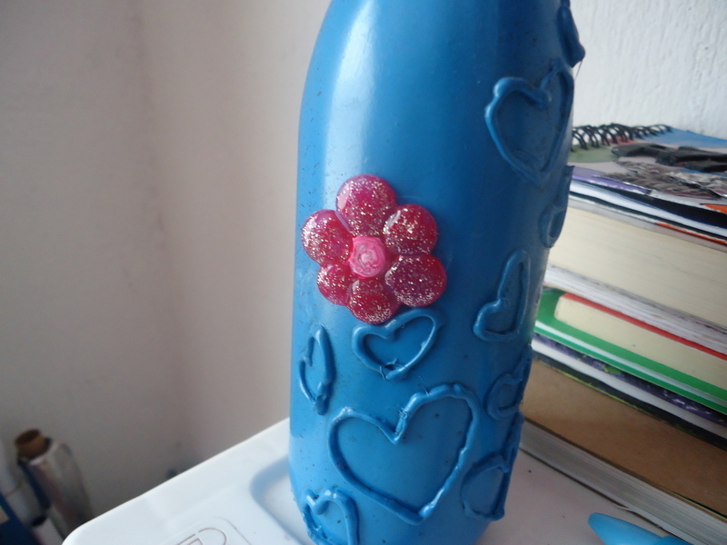 Flowers With The Glue Gun · How To Make A Flowers & Rosettes · Other on