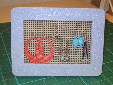Completed Project: Earring Hanger Picture #1