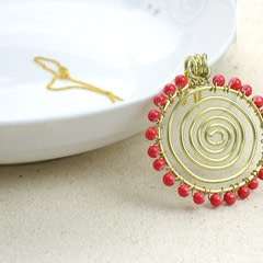 How To Make A Wire Necklace In A Sunflower Pattern