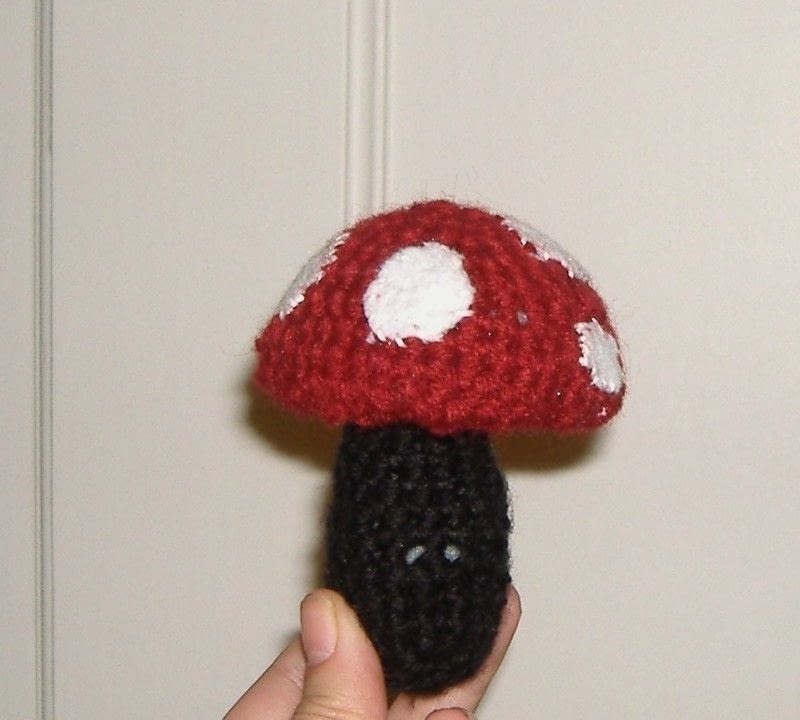 Amigurumi Mushroom ? A Toadstool Plushie ? Amigurumi on ...