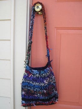 Completed Project: Strings Attached Shoulder Bag Picture #1