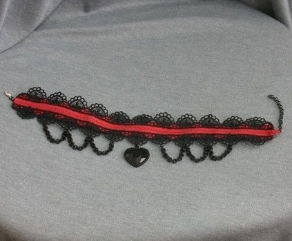 Completed Project: Lolligoth Zipper Collar Picture #1