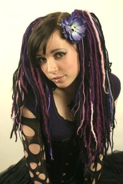 How To Wear Felted Wool Dreads I Make Felted Wool Dreadlocks And Decided To Make A Quick Video On How To Wear Them You C Wool Dreads Dreads Dreadlock Styles