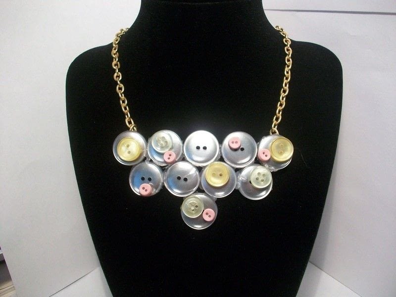 Button Necklace · How To Make A Button Necklace · Jewelry Making on Cut
