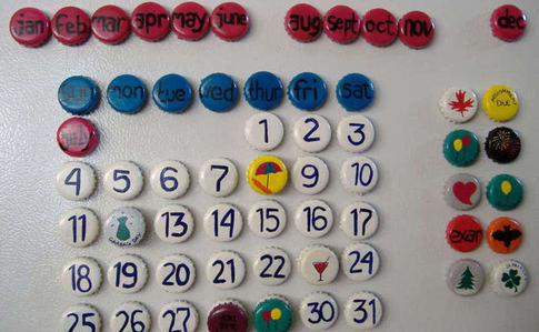 Magnetic Bottle Cap Calendar