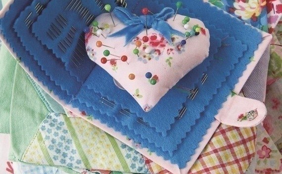 Cath Kidston Needlecase & Pincushion