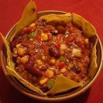 Slow Cooker Vegan Chili 
