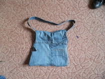 How To Make A Messenger Bag Out Of An Old Pair Of Pants