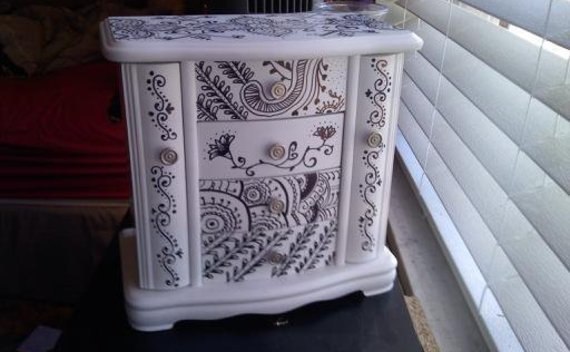 Henna Jewelry Box
