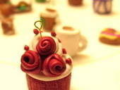 Red Velvet Cupcake With Roses