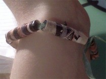 How To Make A Recycled Magazine Bracelet