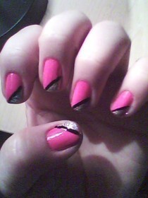 Strype Nail Art