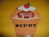Phillies Blunt Cupcake Magnet