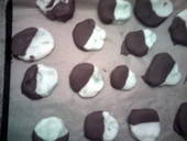 Easy Peppermint Creams (No Egg Needed!)