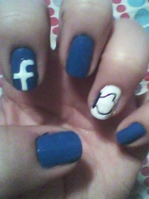 Facebook Nail Art