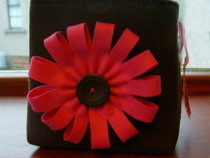 Make A Felt Flower