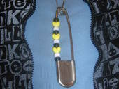 Oversized Safety Pin Necklace!