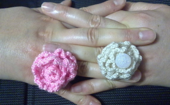 Magic Pearl And Pink Rose Crochet Rings