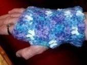 Easy Crochet Fingerless Gloves