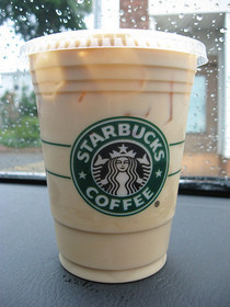 (Starbucks Inspired) Iced Chai Tea Latte <3