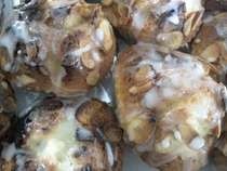 Pear Sultanas Cupcakes