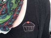 Cupcake Brooch