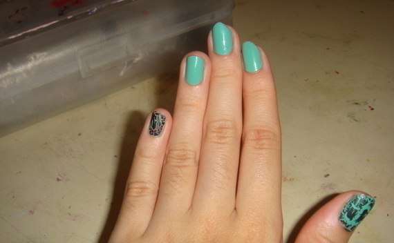 Black Shatter Nails