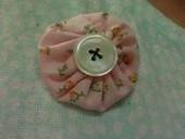 Simple Yo Yo Brooch