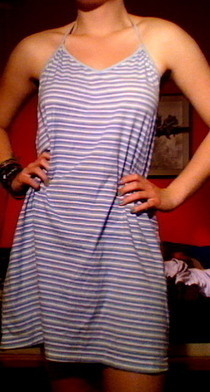 1 Dress  > 10 Ways To Wear It