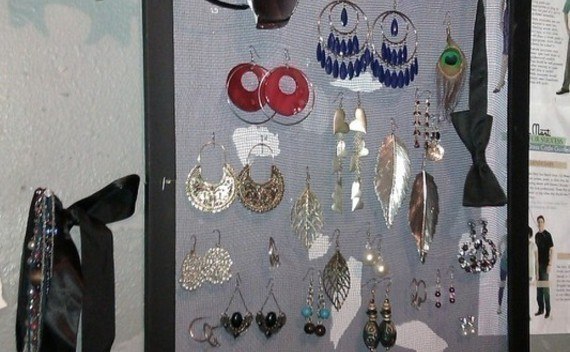 Framed Earring Holder