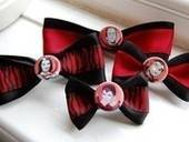 The Munsters Bows