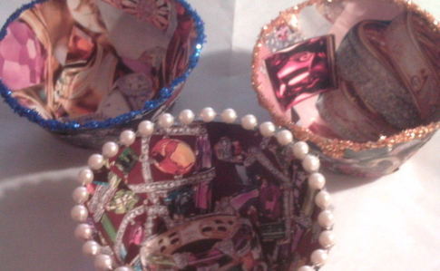 Paper Bowl   Jewelry Themed
