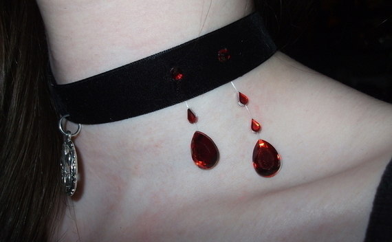 "Bite Me" Choker