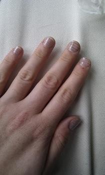 Newsprint Nails No Glue!