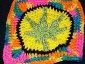 Crochet Pot Leaf