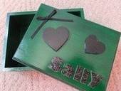 Green Heart Box