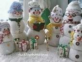 Snowman And His Peeps