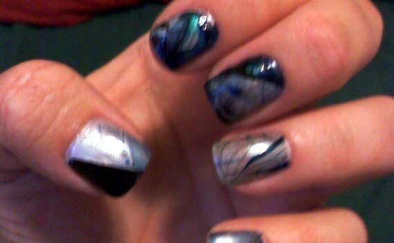 Marbled Finger Nails