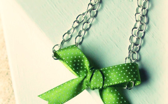 Easy Ettika Bow Bracelet
