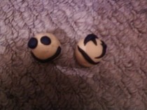 Grimace And Smile Beads