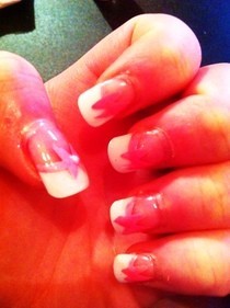 Simple Bow Nails