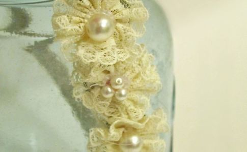 Vintage Lace Tiny Flowers Headband