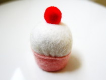 Cupcake Bottlecap Pincushion