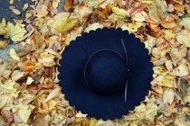 Scalloped Brim Hat