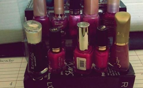 My Cardboard Nail Polish Stand