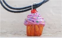 Cupcake Necklace