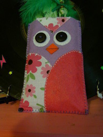 Owl Phone Cosy